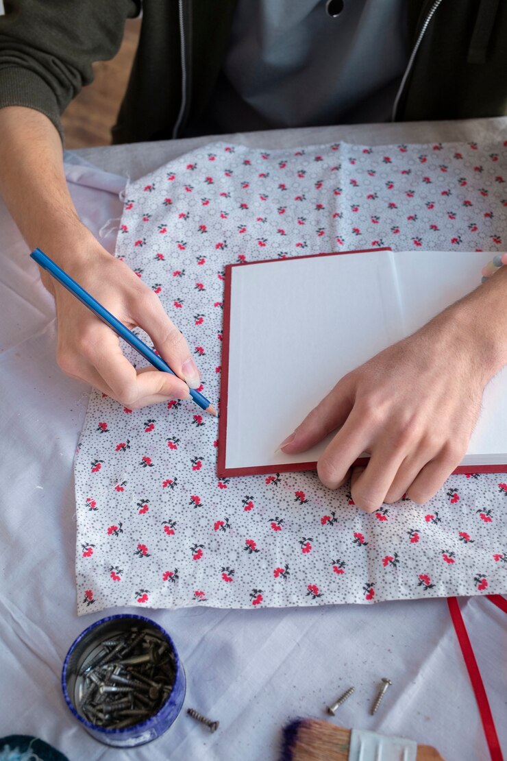 Concours: Création d’objets avec du tissu « catégorie adultes »